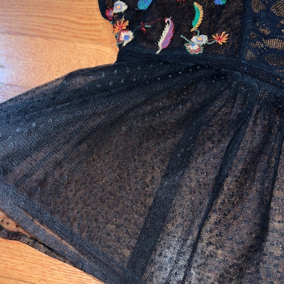 Black lace/tulle shirt - Picture 2 of 4